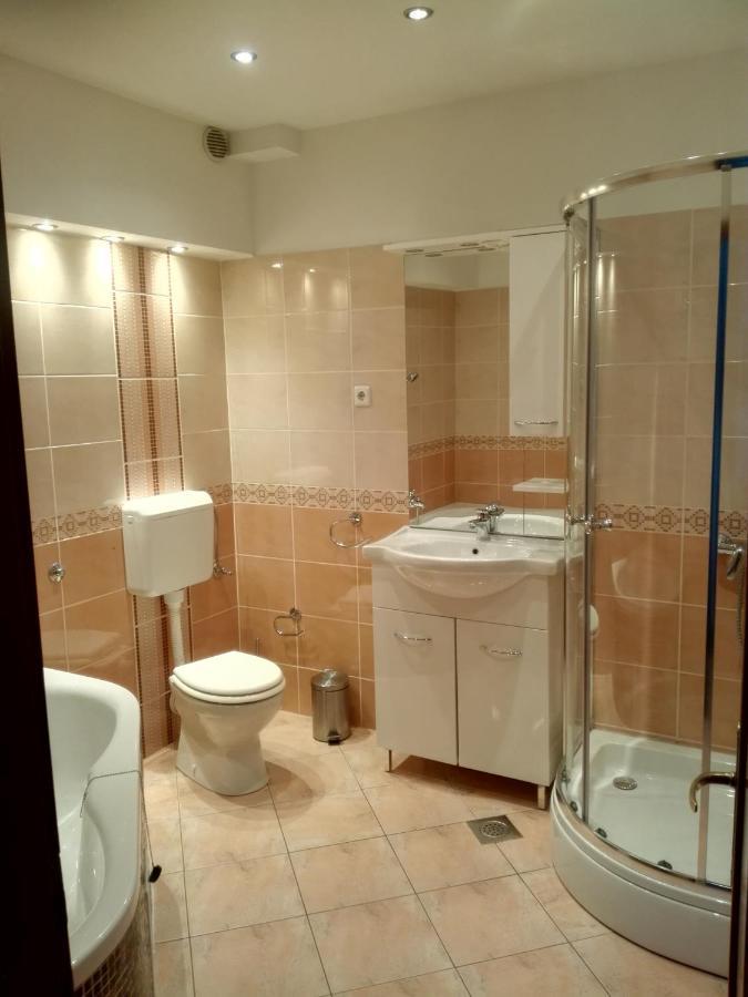 Apartments Desiree & Daniel ดรามัลย์ ภายนอก รูปภาพ