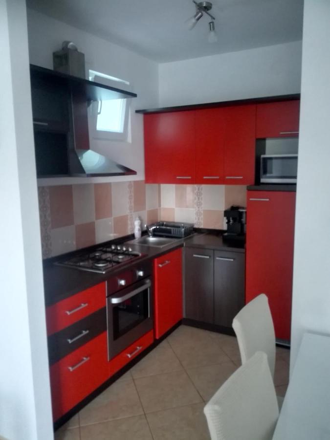 Apartments Desiree & Daniel ดรามัลย์ ภายนอก รูปภาพ